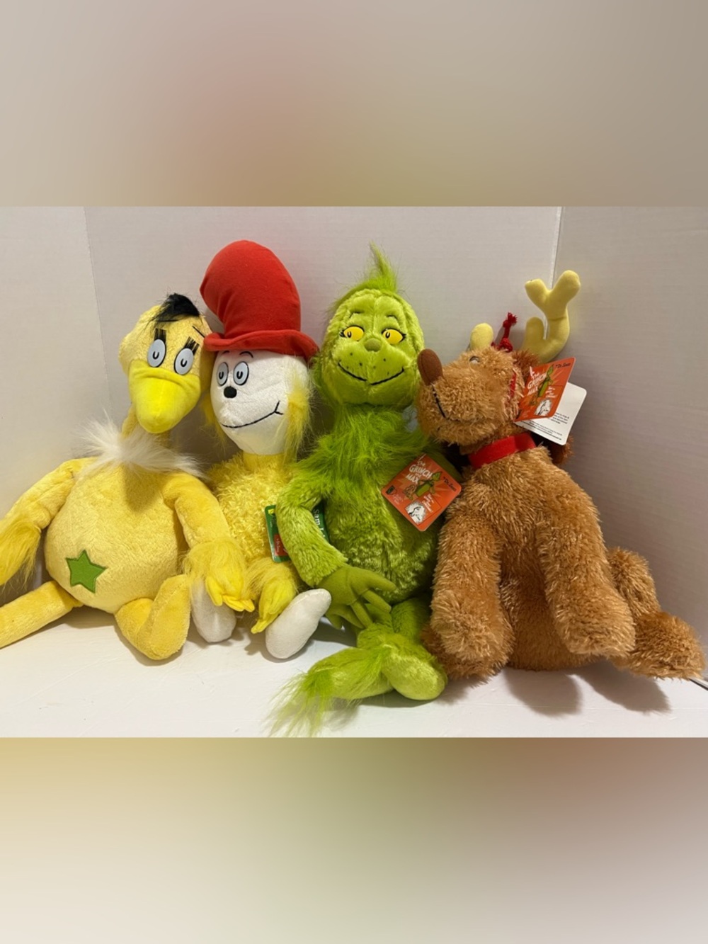Dr. Seuss Plush Lot  NWT Grinch Max Cat In the Hat Sneetch 4 pc Set Kohl's Care
